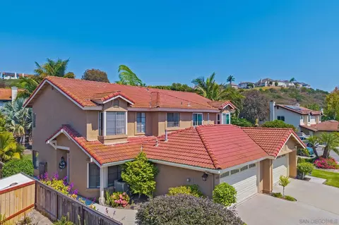 3007 Glenbrook St, Carlsbad, CA 92010 photo 2