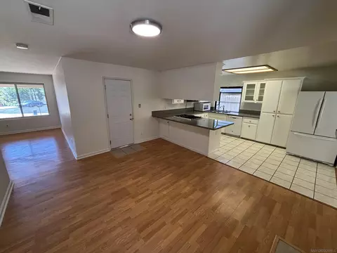 821 Douglas Ave, San Marcos, CA 92069 photo 6