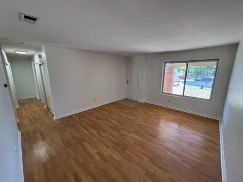 821 Douglas Ave, San Marcos, CA 92069 photo 3