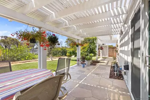 Other - 1501 Valleda Ln, Encinitas, CA 92024 photo 7 of 9