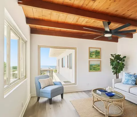 519 Stratford Ct #P, Del Mar, CA 92014