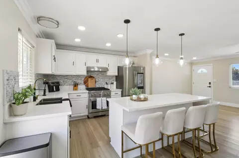 706 N Ash St, Escondido, CA 92027