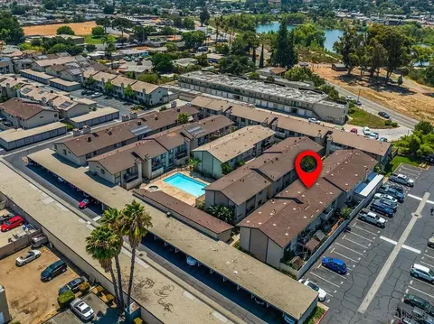 12650 Lakeshore Dr #143, Lakeside, CA 92040