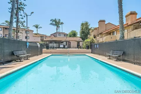 955 Postal Way #34, Vista, CA 92083