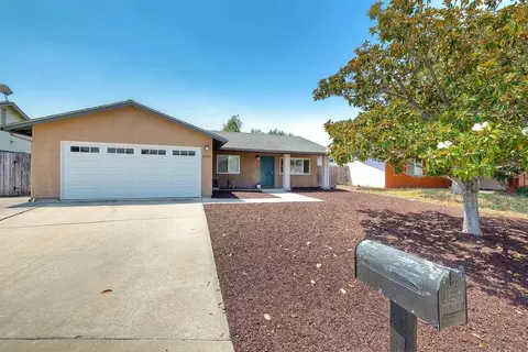 Exterior - 8850 Ellsworth Cir, Santee, CA 92071 photo 3 of 6