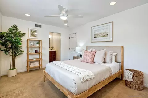 Bedroom - 8850 Ellsworth Cir, Santee, CA 92071 photo 3 of 9