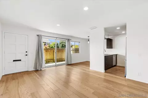 Living - 638 E Solana Cir, Solana Beach, CA 92075 photo 2 of 2