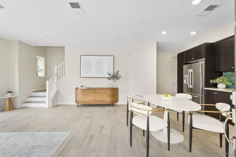 Dining - 1676 Shorebreak Way, Encinitas, CA 92024 photo 1 of 2