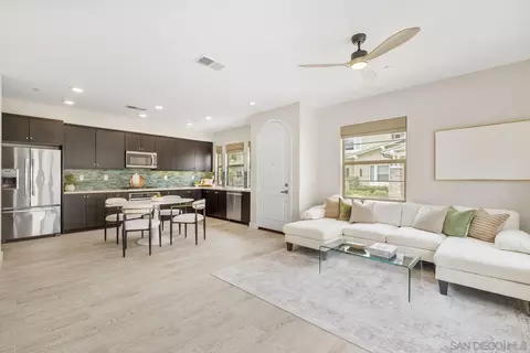1676 Shorebreak Way, Encinitas, CA 92024