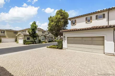 Exterior - 1676 Shorebreak Way, Encinitas, CA 92024 photo 5 of 10