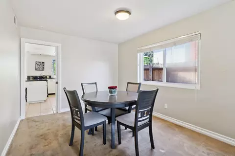 Dining - 12988 Triumph Dr, Poway, CA 92064 photo 2 of 4