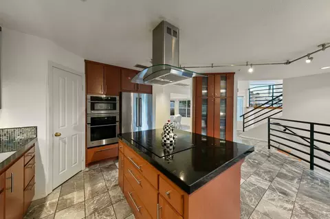 Kitchen - 10164 Vivera Dr, La Mesa, CA 91941 photo 2 of 7