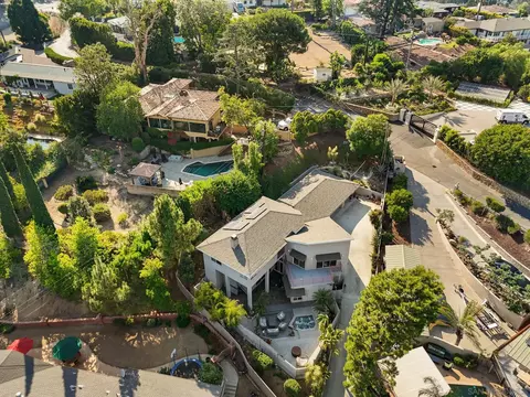 View/Area - 10164 Vivera Dr, La Mesa, CA 91941 photo 4 of 6