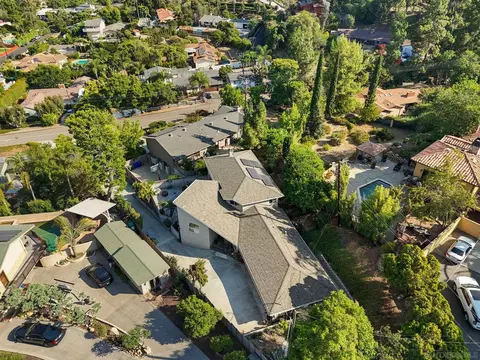 View/Area - 10164 Vivera Dr, La Mesa, CA 91941 photo 5 of 6