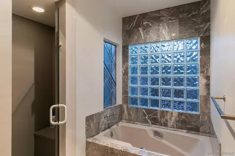 Bath - 10164 Vivera Dr, La Mesa, CA 91941 photo 3 of 6
