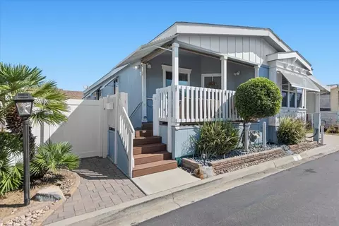 809 Discovery St #5, San Marcos, CA 92078 photo 3