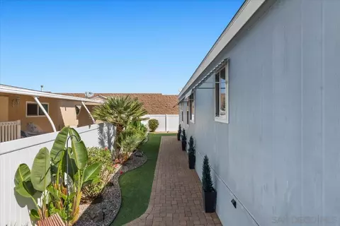 809 Discovery St #5, San Marcos, CA 92078 photo 36