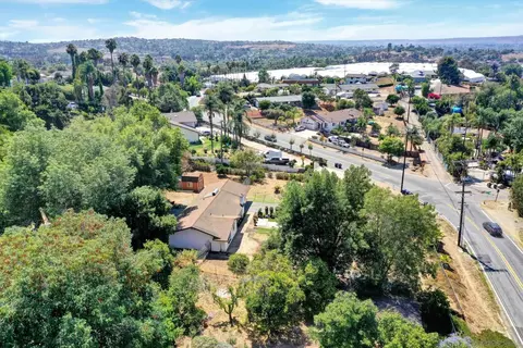 407 Osborne, Vista, CA 92084 photo 30