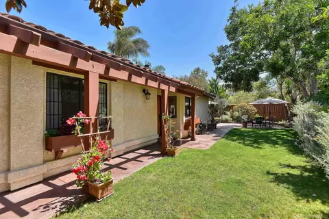 Exterior - 7020 Snapdragon Dr, Carlsbad, CA 92011 photo 2 of 5