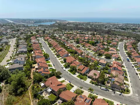 View/Area - 7020 Snapdragon Dr, Carlsbad, CA 92011 photo 2 of 2