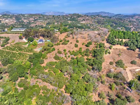 3240 Via Del Cielo #09, Fallbrook, CA 92028 photo 6