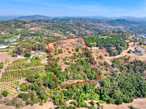 3240 Via Del Cielo #09, Fallbrook, CA 92028 photo 3