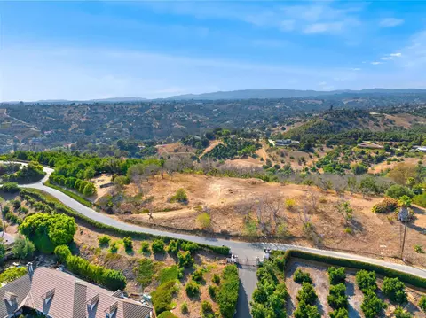 3240 Via Del Cielo #09, Fallbrook, CA 92028 photo 11