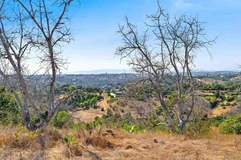 3240 Via Del Cielo #09, Fallbrook, CA 92028 photo 22