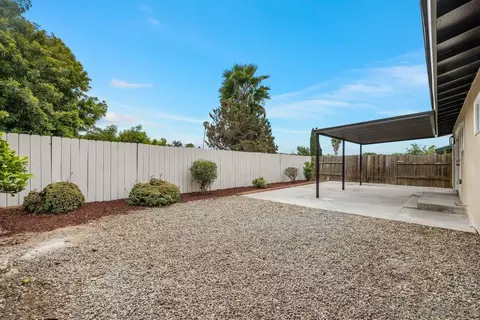 Exterior - 13417 Silver Lake Dr, Poway, CA 92064 photo 5 of 6