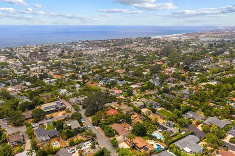 View/Area - 410 E Glaucus, Encinitas, CA 92024 photo 9 of 13