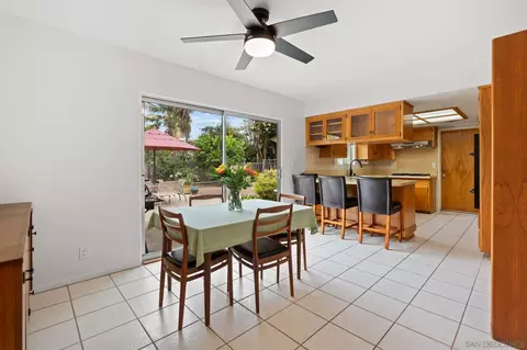 Dining - 410 E Glaucus, Encinitas, CA 92024 photo 1 of 2
