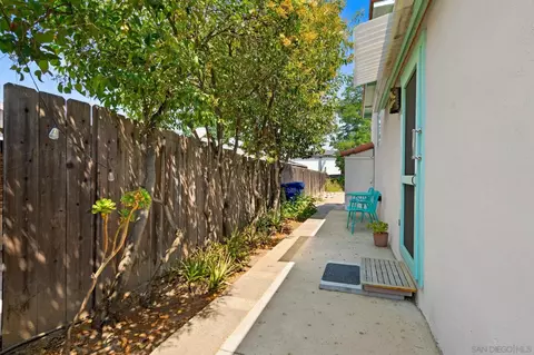 Exterior - 403 D St, Ramona, CA 92065 photo 1 of 4