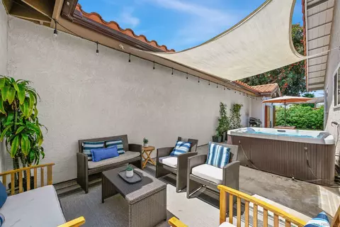 Exterior - 102 Cerro St, Encinitas, CA 92024 photo 5 of 9