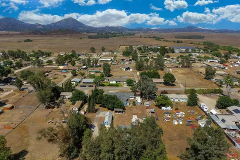 View/Area - 237 Durgin St, Ramona, CA 92065 photo 4 of 6