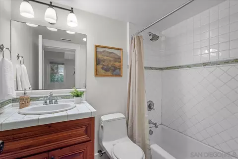 Bath - 411 Orange Ave #1, Coronado, CA 92118 photo 1 of 4