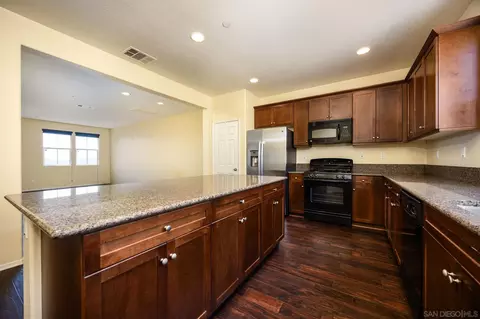 Kitchen - 1110 Calabria St, Santee, CA 92071 photo 3 of 3