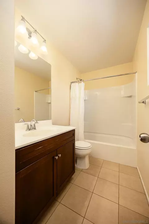 Bath - 1110 Calabria St, Santee, CA 92071 photo 4 of 4