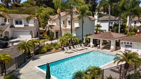 Exterior - 318 Diamante Way, Oceanside, CA 92056 photo 5 of 5