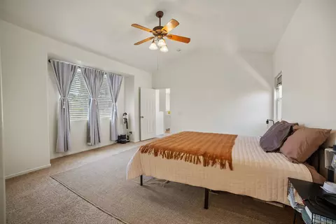 Bedroom - 318 Diamante Way, Oceanside, CA 92056 photo 2 of 6
