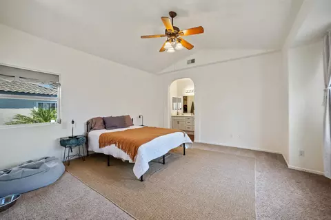 Bedroom - 318 Diamante Way, Oceanside, CA 92056 photo 1 of 6