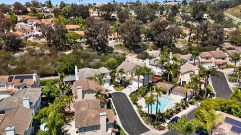 View/Area - 318 Diamante Way, Oceanside, CA 92056 photo 6 of 6