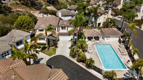 View/Area - 318 Diamante Way, Oceanside, CA 92056 photo 2 of 6