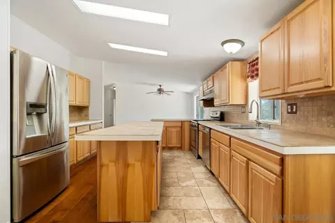 Kitchen - 3511 Lakeview Dr, Julian, CA 92036 photo 2 of 3