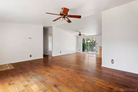 Living - 3511 Lakeview Dr, Julian, CA 92036 photo 5 of 8