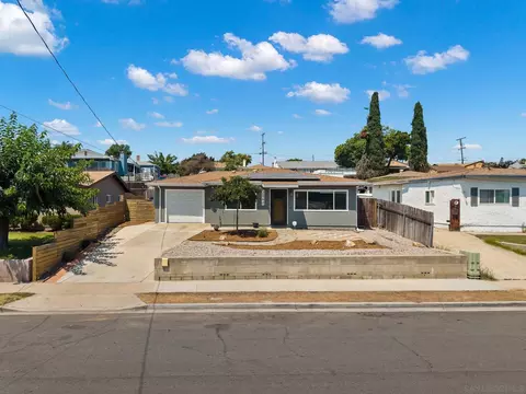 2542 Glebe Rd, Lemon Grove, CA 91945