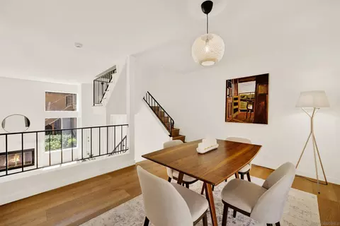 Dining - 1122 Grape St, San Marcos, CA 92069 photo 2 of 5