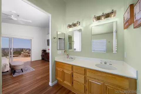 Bath - 2617 Lobelia Rd, Alpine, CA 91901 photo 1 of 4