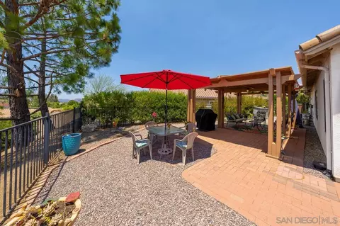 Exterior - 2617 Lobelia Rd, Alpine, CA 91901 photo 4 of 7
