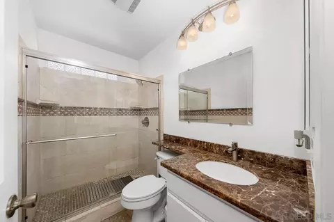 Bath - 2617 Lobelia Rd, Alpine, CA 91901 photo 4 of 4