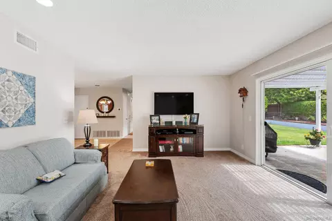 13423 Tobiasson Rd, Poway, CA 92064 photo 7